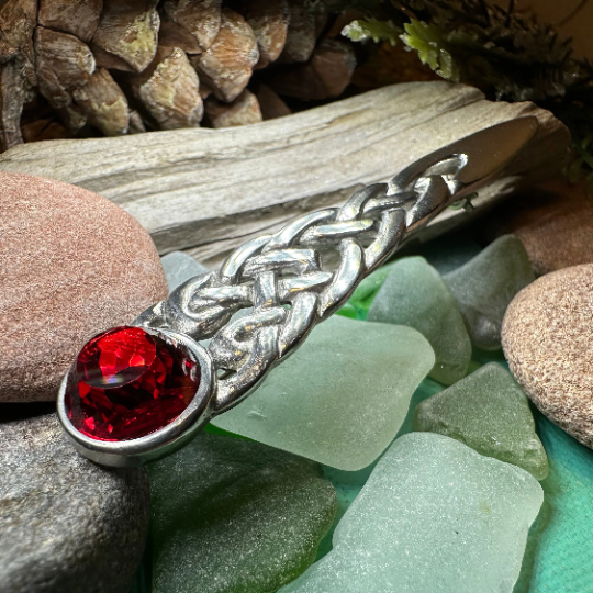 Overton Celtic Knot Kilt Pin — view 8