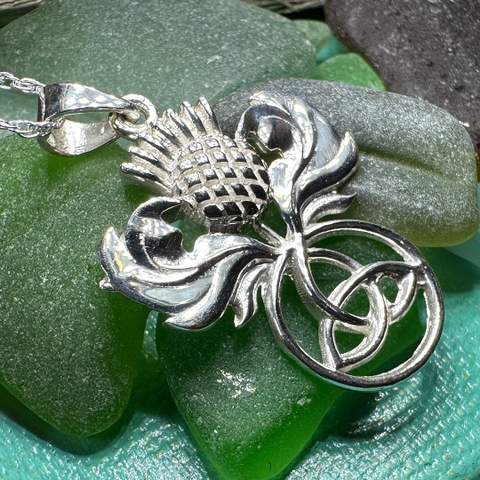 Load image into Gallery viewer, Scottish Thistle Trinity Knot Necklace
