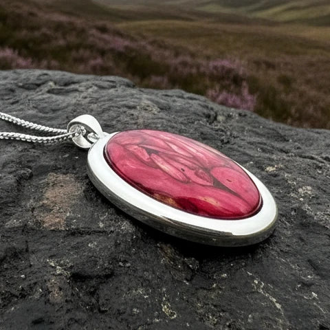 Load image into Gallery viewer, Scottish Highlands Necklace with Heathergems

