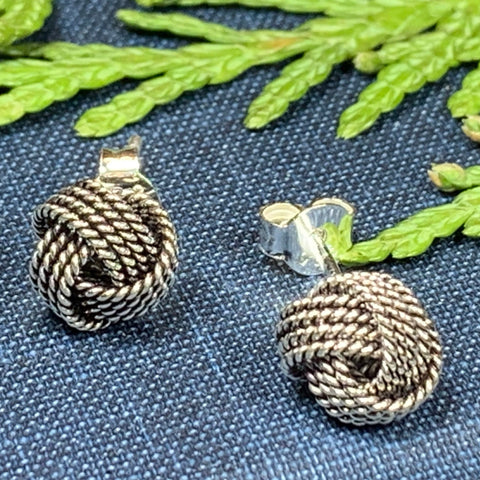 Load image into Gallery viewer, Celtic Knot Stud Earrings, Irish Jewelry, Celtic Jewelry, Anniversary Gift, Bridal Jewelry, Love Knot Jewelry, Yoga Jewelry, Wiccan Jewelry
