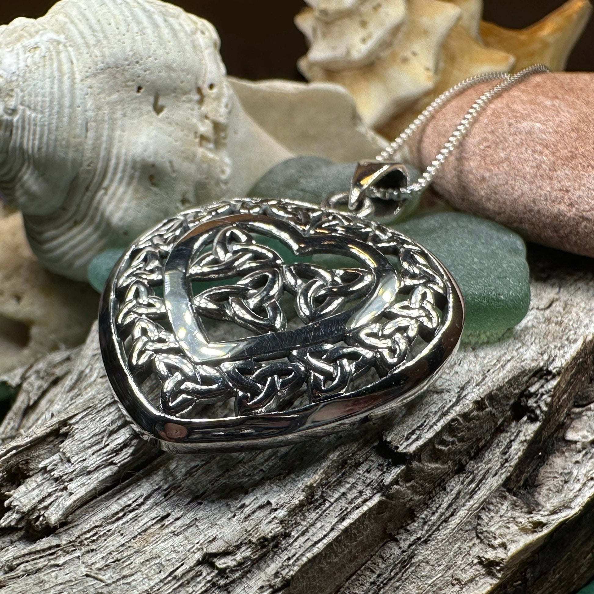 Heart Necklace, Celtic Pendant, Irish Jewelry, Silver Heart Jewelry, Trinity Knot Jewelry, Mom Gift, Anniversary Gift, Scotland Jewelry