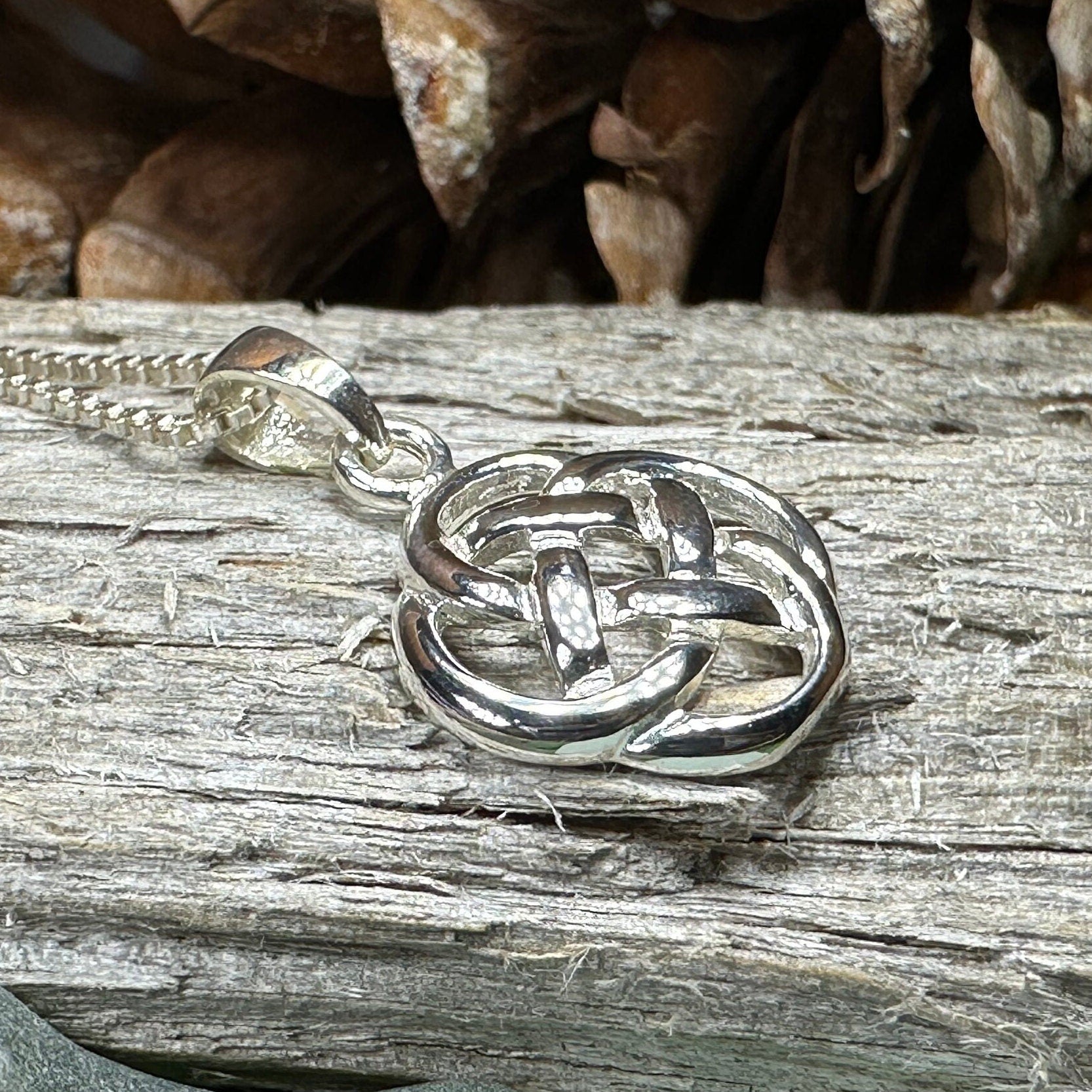 Celtic Dara Knot Necklace