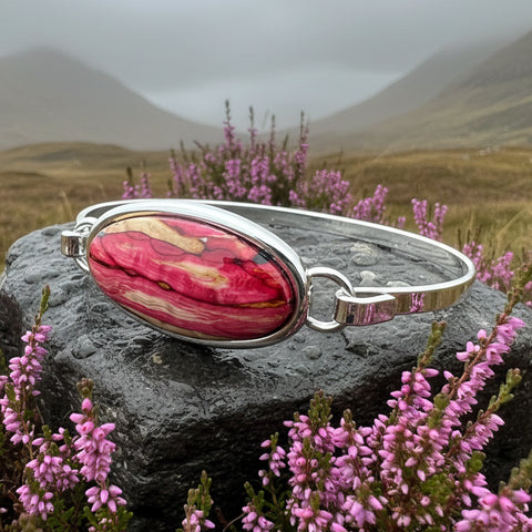 Load image into Gallery viewer, Scottish Heathergems Celtic Bracelet - Handmade in Scotland
