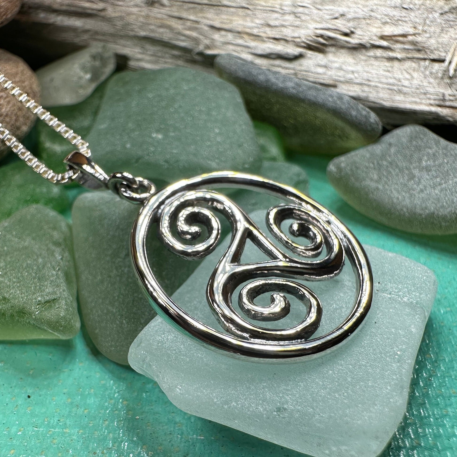 Celtic Spiral Necklace, Celtic Pendant, Irish Jewelry, Triple Spiral Pendant, Girlfriend Gift, Druid Necklace, Wiccan Jewelry, Triskel Gift