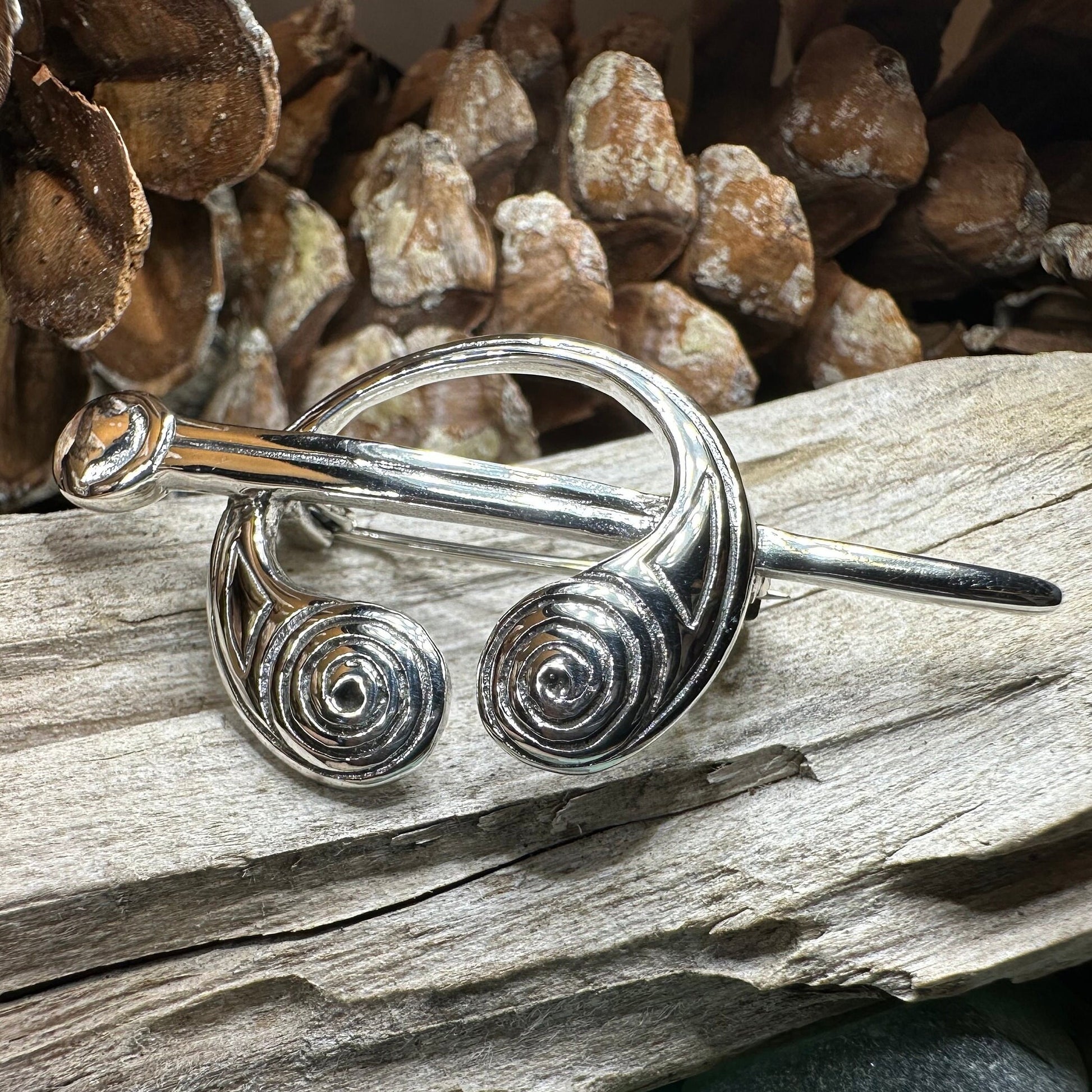 Darini Celtic Spiral Brooch in Sterling Silver — view 9