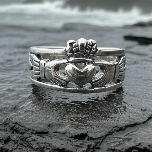 Celtic Ring, Irish Wedding Ring, Ireland Ring, Claddagh Ring, Irish Ring, Promise Ring, Anniversary Gift, Silver Wedding Band, Ireland Gift