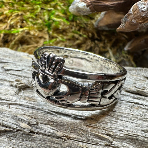 Load image into Gallery viewer, Celtic Ring, Irish Wedding Ring, Ireland Ring, Claddagh Ring, Irish Ring, Promise Ring, Anniversary Gift, Silver Wedding Band, Ireland Gift
