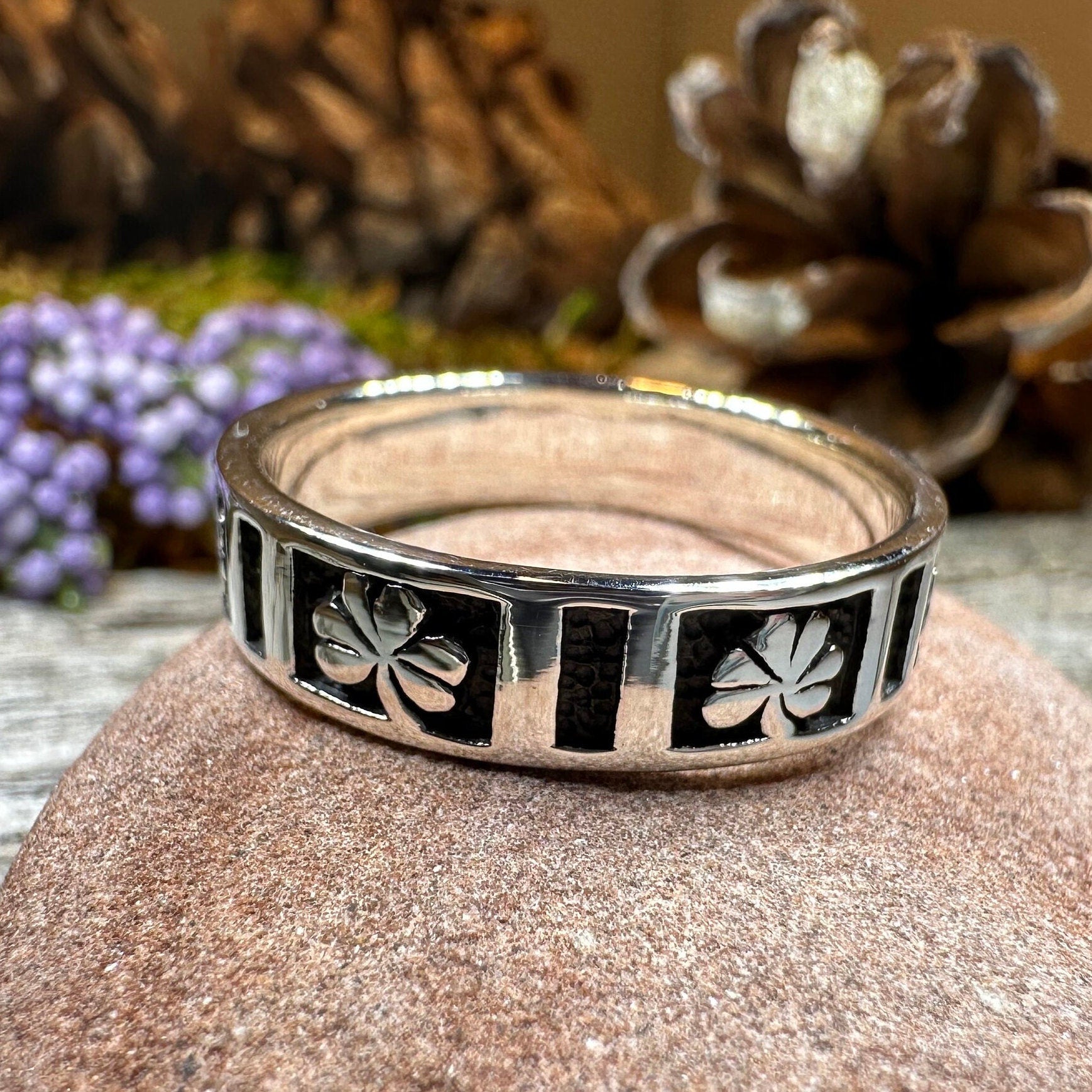 Shamrock Ring, Celtic Band Ring, Irish Jewelry, Clover Jewelry, Ireland Gift, Irish Dance Gift, Anniversary Gift, Wedding Band