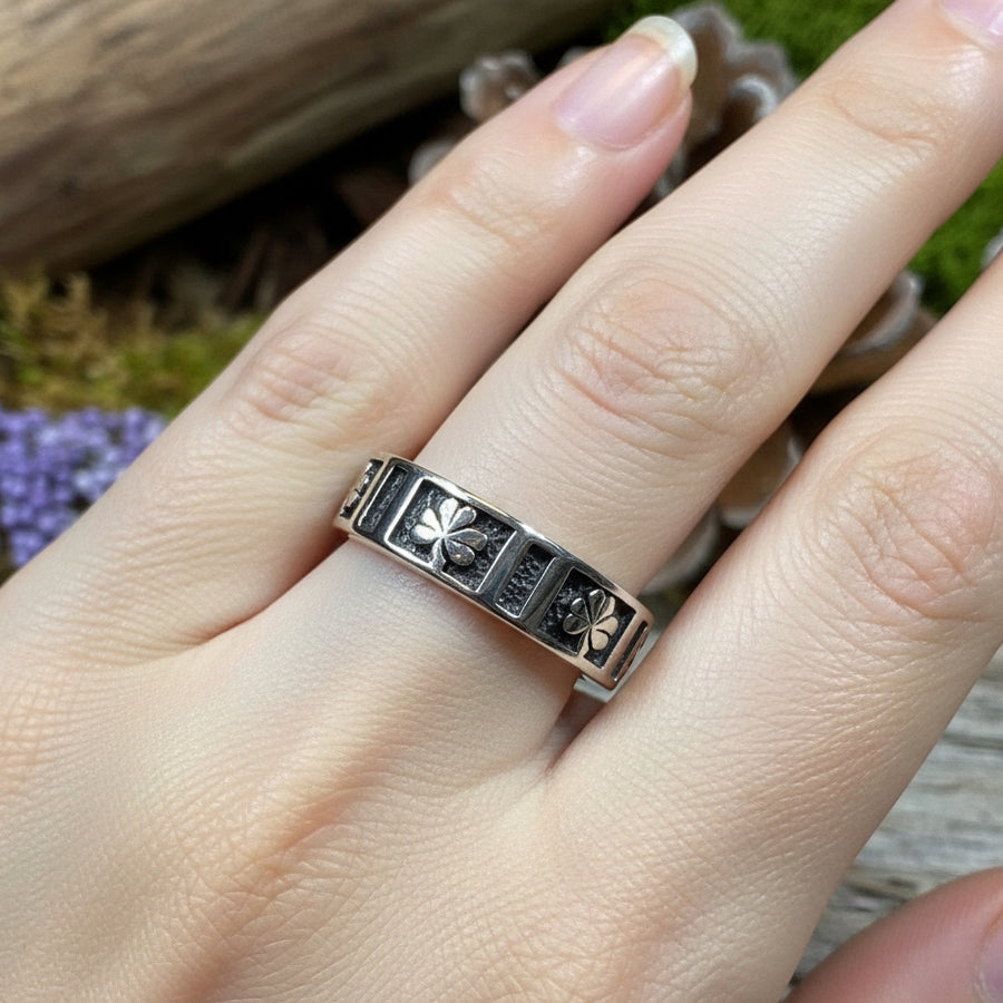 Shamrock Ring, Celtic Band Ring, Irish Jewelry, Clover Jewelry, Ireland Gift, Irish Dance Gift, Anniversary Gift, Wedding Band