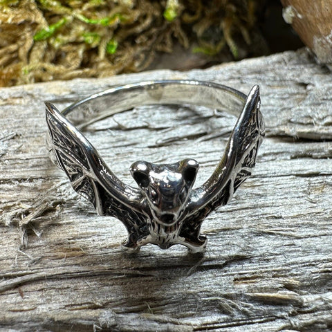 Load image into Gallery viewer, Gothic Bat Ring, Vampire Bat, Realistic Bat Jewelry, Pagan Ring, Halloween Gift, Witch Jewelry, Animal Jewelry, Unique Ring, EA Poe Gift
