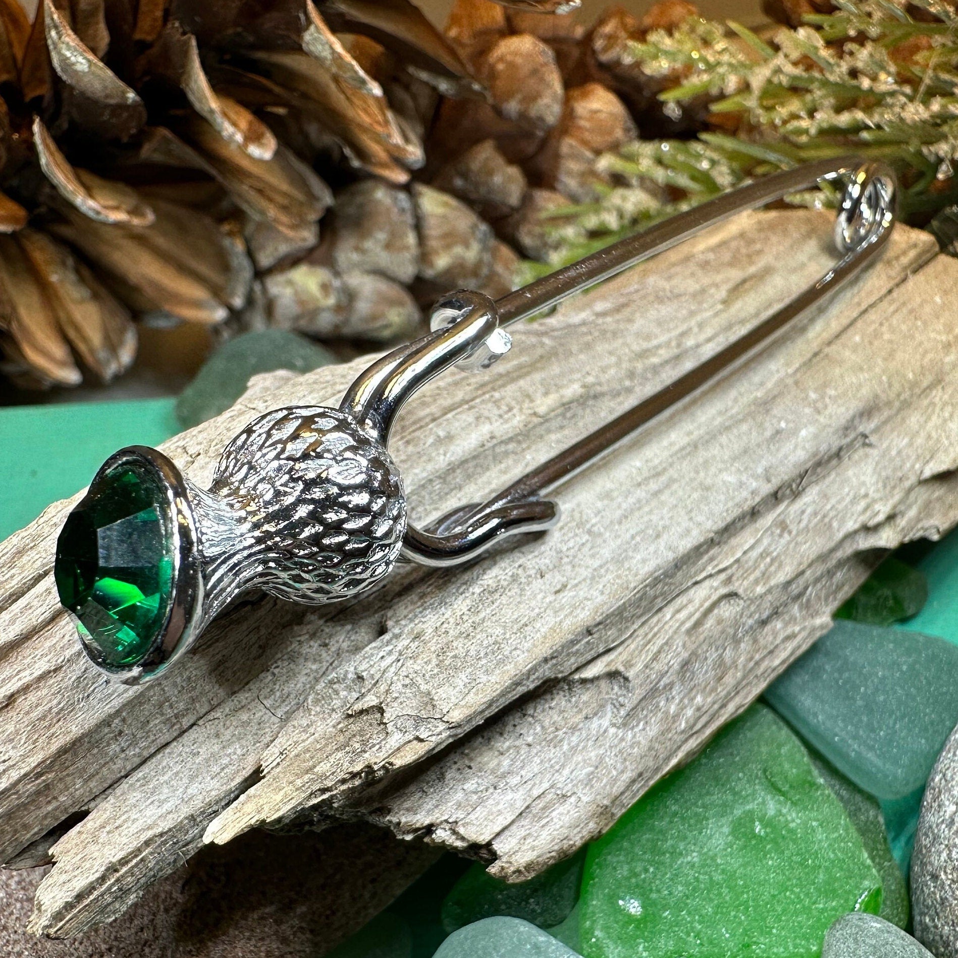 Thistle Kilt Pin, Celtic Jewelry, Scotland Jewelry, Mom Gift, Anniversary Gift, Scotland Brooch, Wiccan Jewelry, Tartan Pin, Shawl Pin