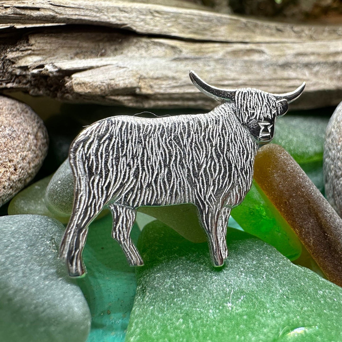 Realistic Highland Cow Brooch - Handmade in Scotland — view 7