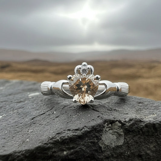 Claddagh Ring, Celtic Jewelry, Irish Engagement Ring, Bridal Jewelry, Ireland Gift, Heart Ring, Anniversary Gift, Girlfriend Gift, Wife Gift