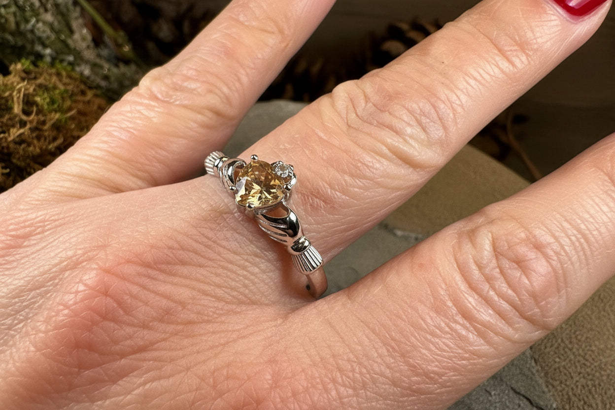 Claddagh Ring, Celtic Jewelry, Irish Engagement Ring, Bridal Jewelry, Ireland Gift, Heart Ring, Anniversary Gift, Girlfriend Gift, Wife Gift