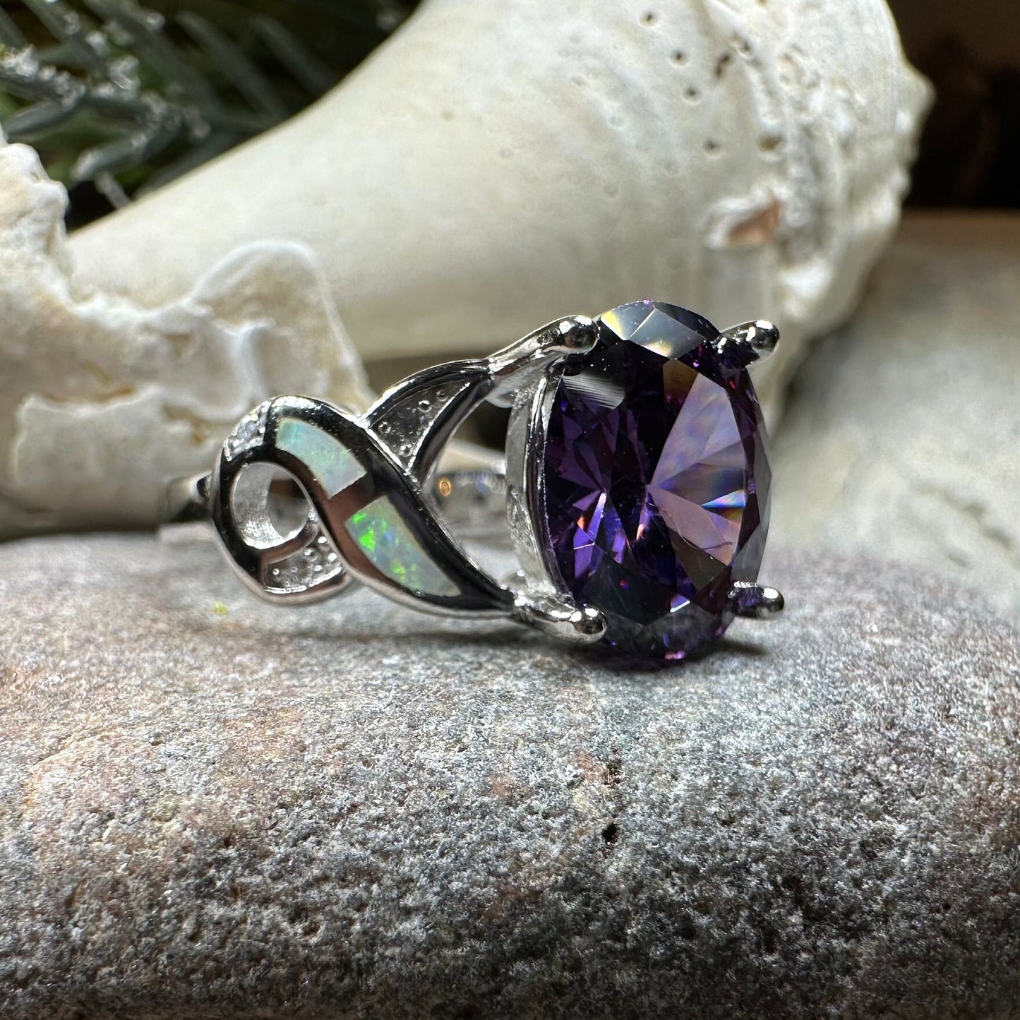 Boinne Opal Celtic Ring — view 9