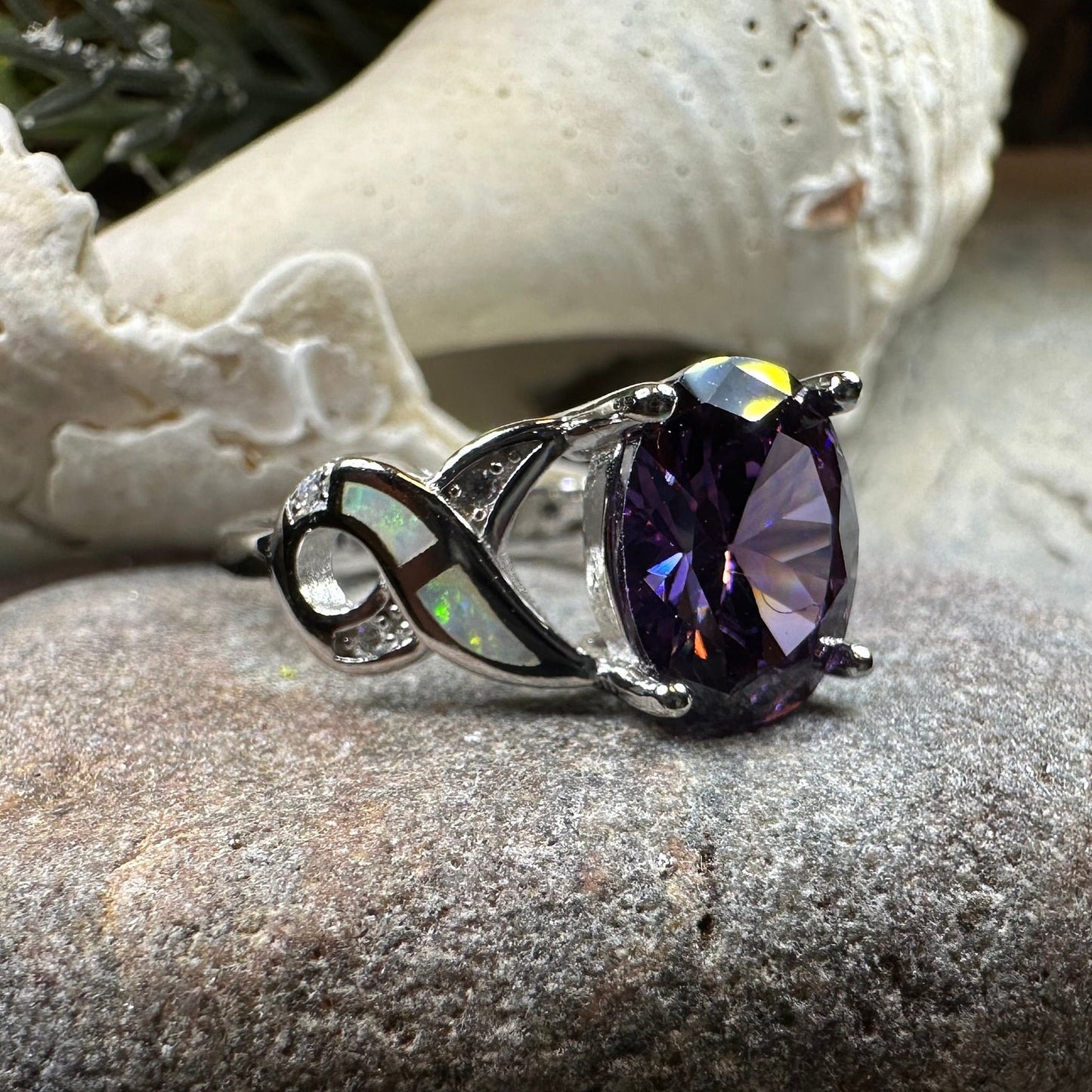 Boinne Opal Celtic Ring — view 7