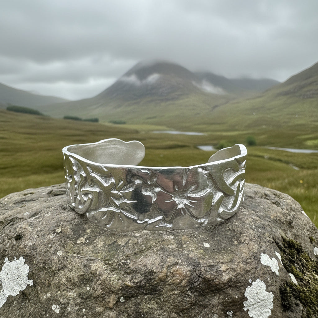 Celtic Knot Pewter Bracelet, Celtic Jewelry, Bangle Bracelet, Scotland Jewelry, Ireland Jewelry, Wife Gift, Girlfriend Gift, Viking Jewelry