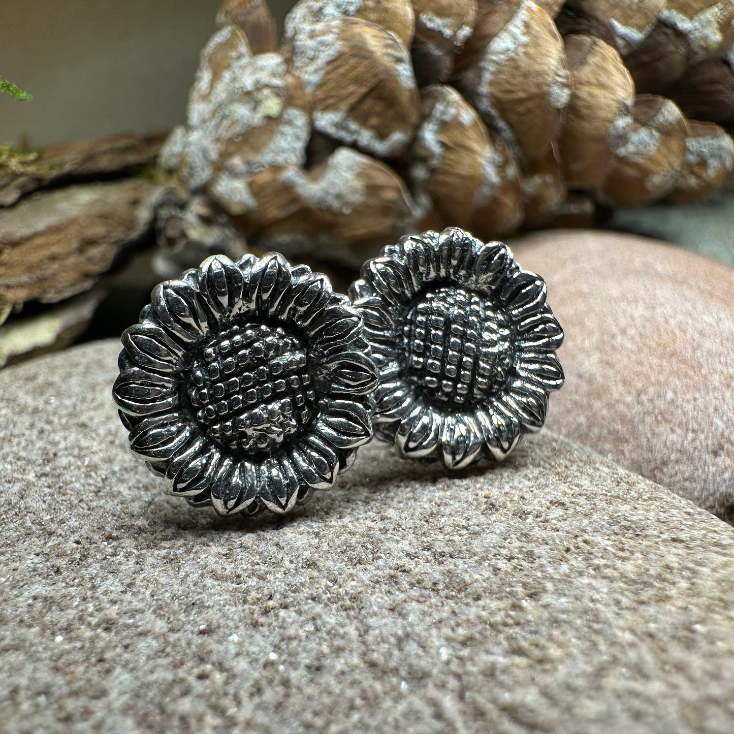 Sunflower Earrings, Flower Jewelry, Tuscany Sunflower Jewelry, Nature Jewelry, Graduation Gift, Summer Stud Earrings, Autumn Gift, Italy
