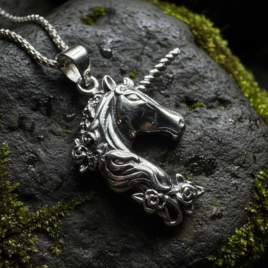 Unicorn Necklace, Celtic Jewelry, Scotland Jewelry, Mythical Creature, Fantasy Jewelry, Daughter Gift, Girlfriend Gift, Scotland Gift