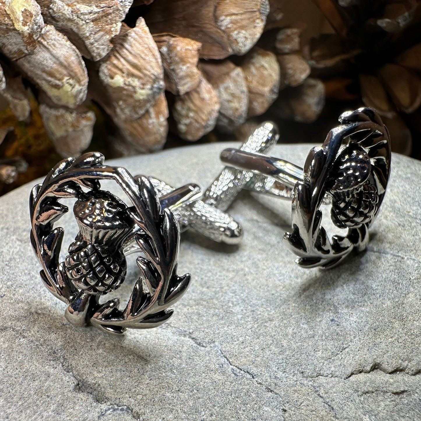 Thistle Cuff Links, Scotland Jewelry, Men's Celtic Jewelry, Bagpiper Jewelry Gift, Groom Gift, Boyfriend Gift, Scottish Husband Gift