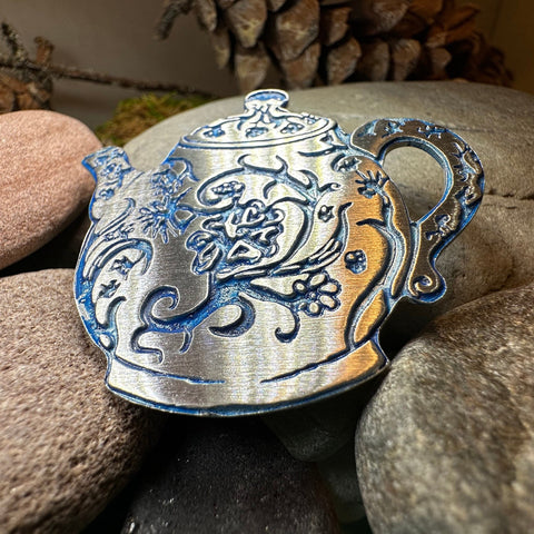 Load image into Gallery viewer, Teapot Brooch, Irish Jewelry, Tea Drinker Gift, Celtic Jewelry, Mom Gift, Wife Gift, Girlfriend Gift, Pewter Teacup Gift, Blue Ladies Pin
