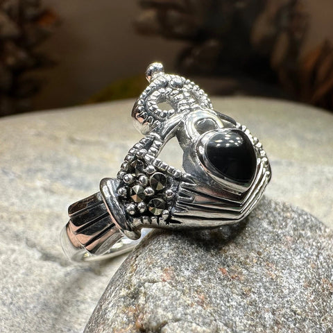 Load image into Gallery viewer, True Bond Onyx Irish Claddagh Ring in Sterling Silver
