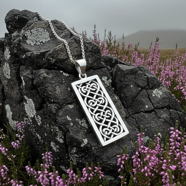 Celtic Knot Necklace, Celtic Jewelry, Irish Jewelry, Ireland Gift, Scotland Jewelry, Bridal Jewelry, Wife Gift, Mom Gift, Anniversary Gift