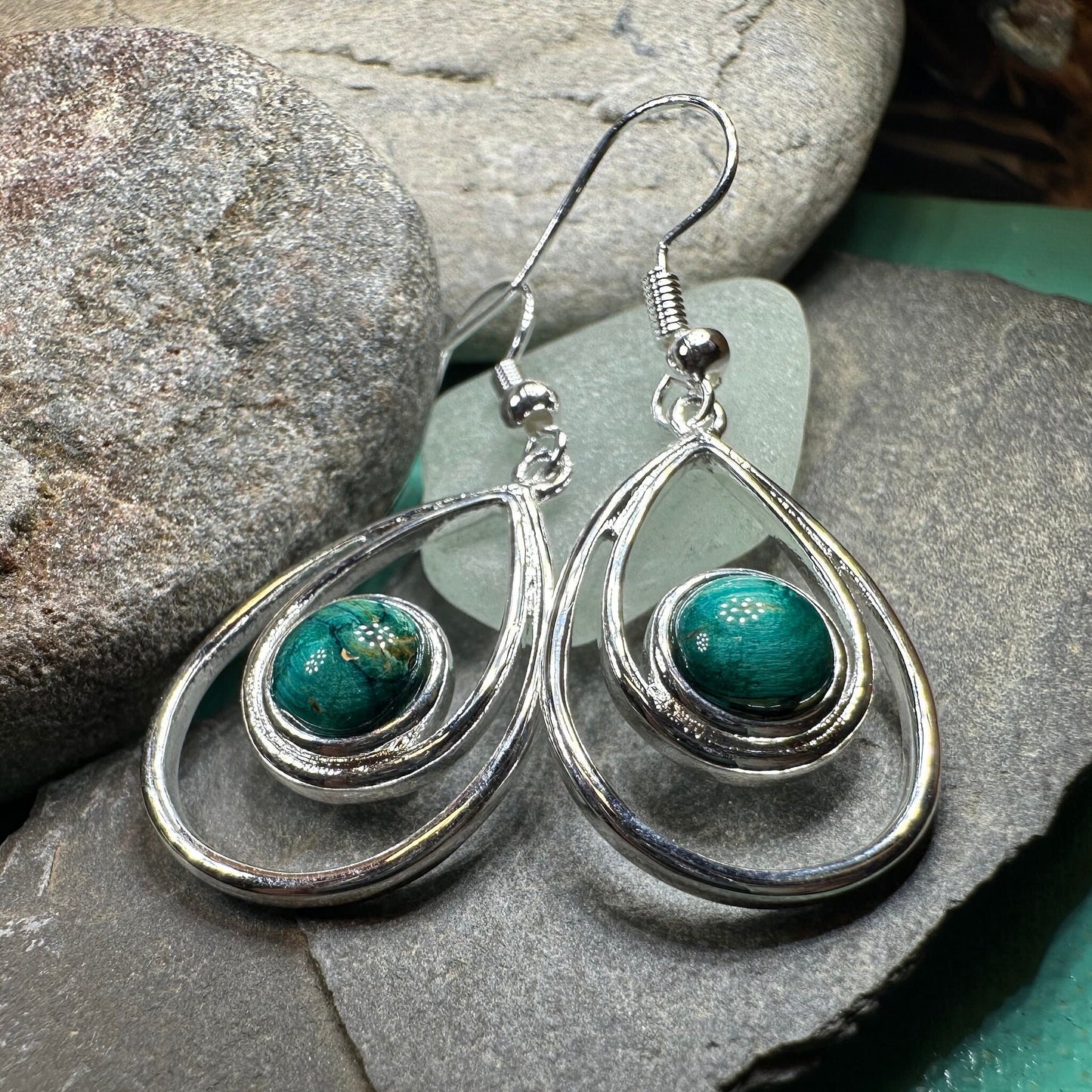 Celtic Drop Earrings, Scotland Jewelry, Heathergems Earrings, Outlander Jewelry, Celtic Jewelry, Wiccan Jewelry, Norse Jewelry