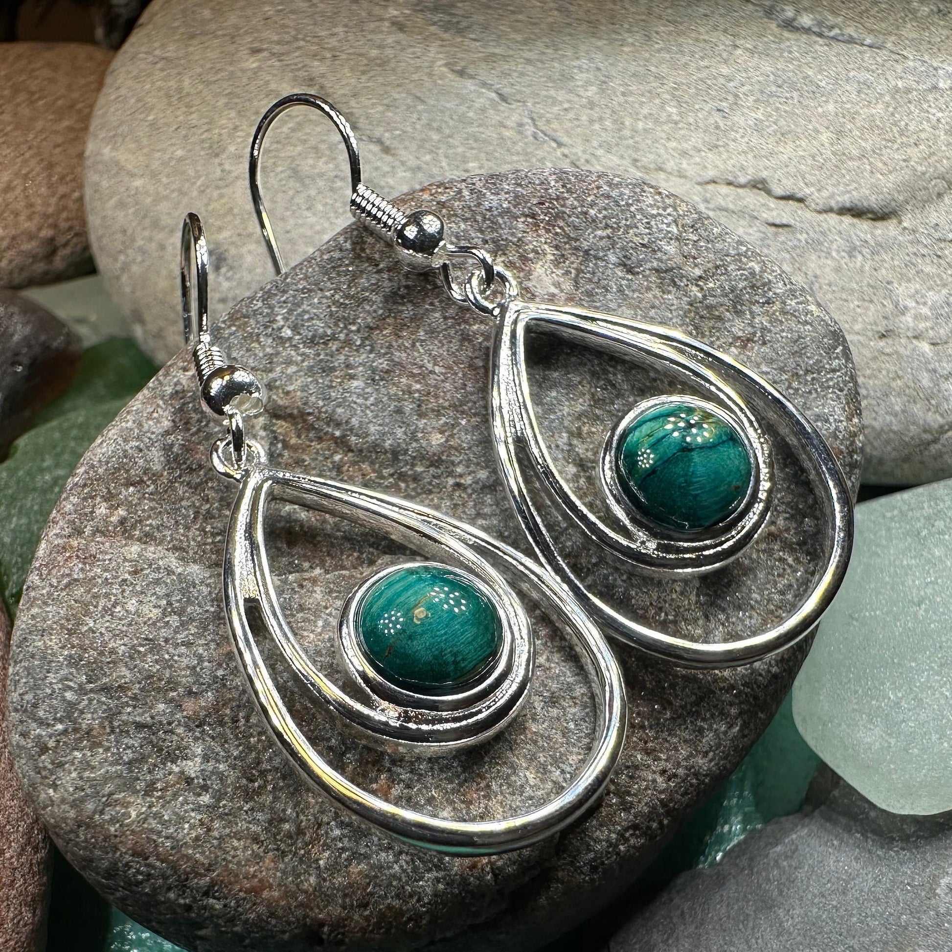 Celtic Drop Earrings, Scotland Jewelry, Heathergems Earrings, Outlander Jewelry, Celtic Jewelry, Wiccan Jewelry, Norse Jewelry