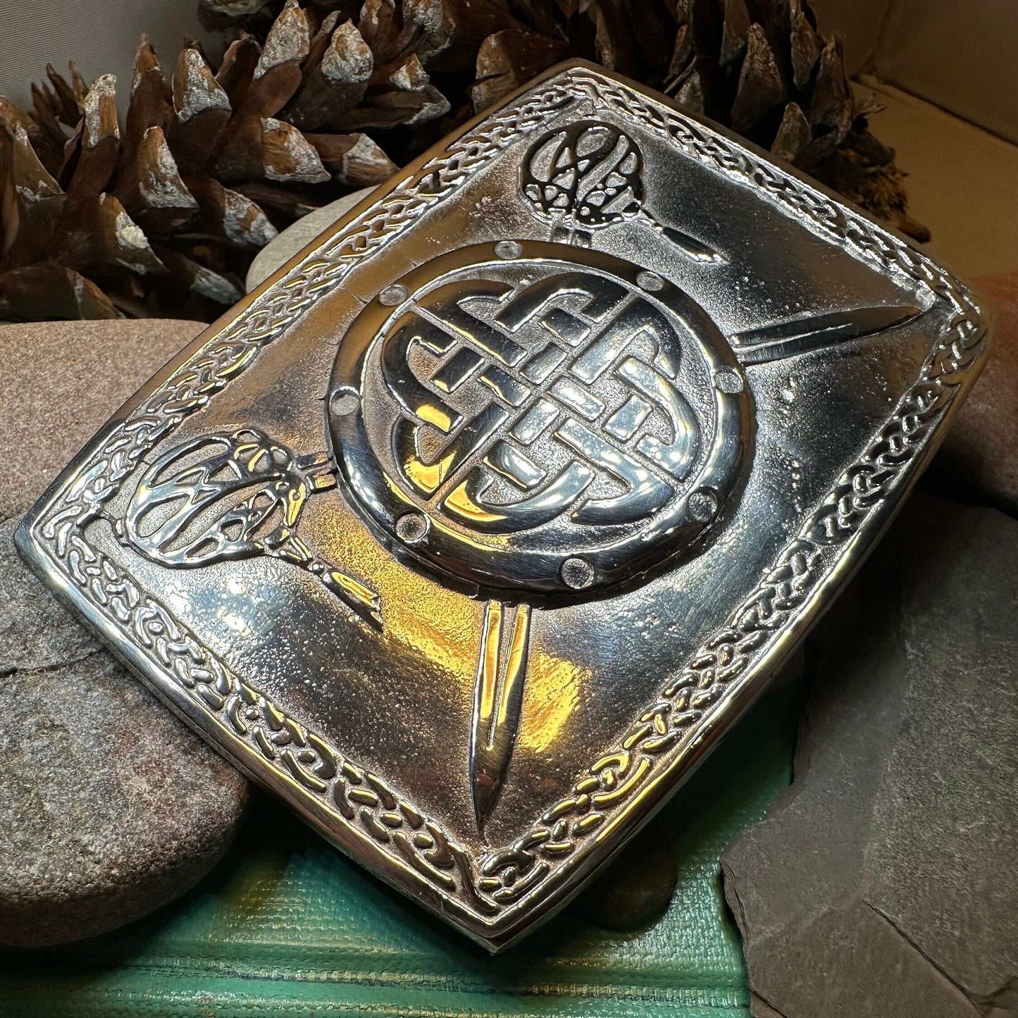 Celtic Kilt Belt Buckle, Scottish Belt Buckle, Pewter Buckle, Large Belt Buckle, Men's Celtic Gift, Irish Gift, Celtic Knot Buckle, Bagpiper