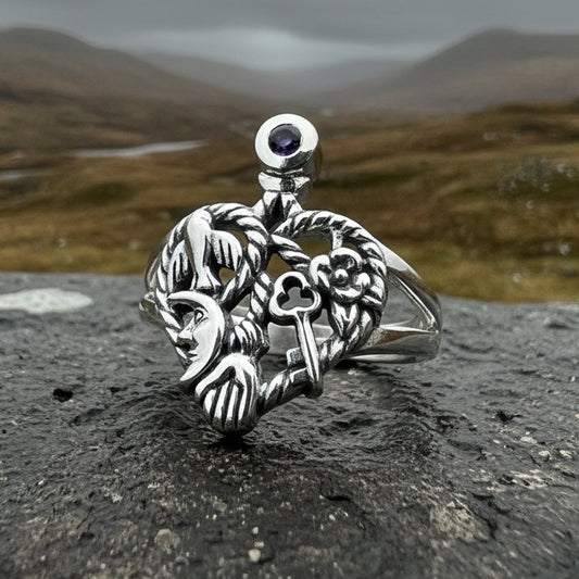 Cimaruta Ring, Italian Ring, Wiccan Jewelry, Celtic Jewelry, Pagan Ring, Witch Gift, Protection Charm, Pagan Ring, Amethyst Wiccan Ring