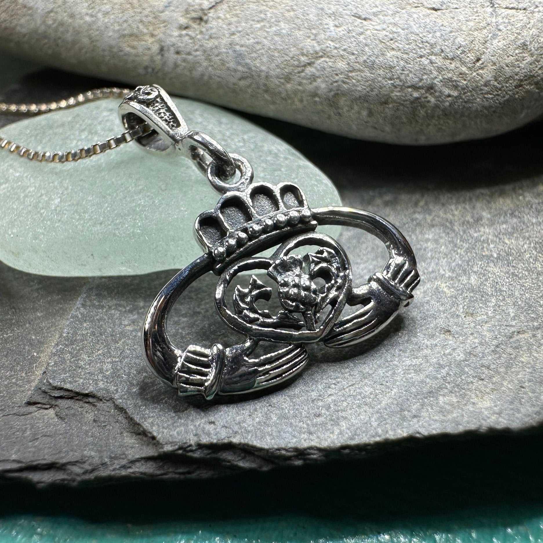 Claddagh Thistle Pendant, Scottish Necklace, Irish Jewelry, Scotland Gift, Bridal Jewelry, Ireland Gift, Celtic Pendant, Claddagh Jewelry