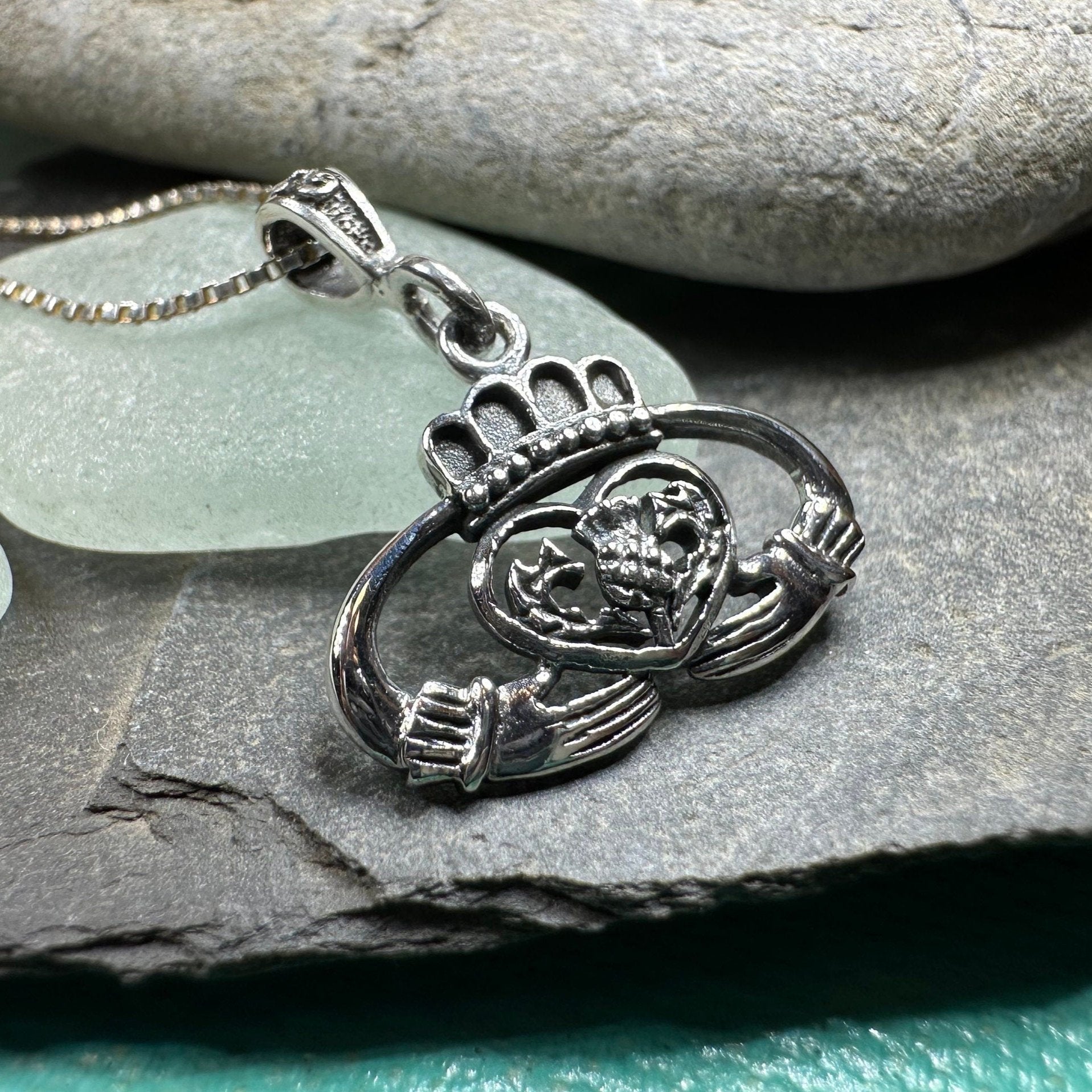 Claddagh Thistle Pendant, Scottish Necklace, Irish Jewelry, Scotland Gift, Bridal Jewelry, Ireland Gift, Celtic Pendant, Claddagh Jewelry