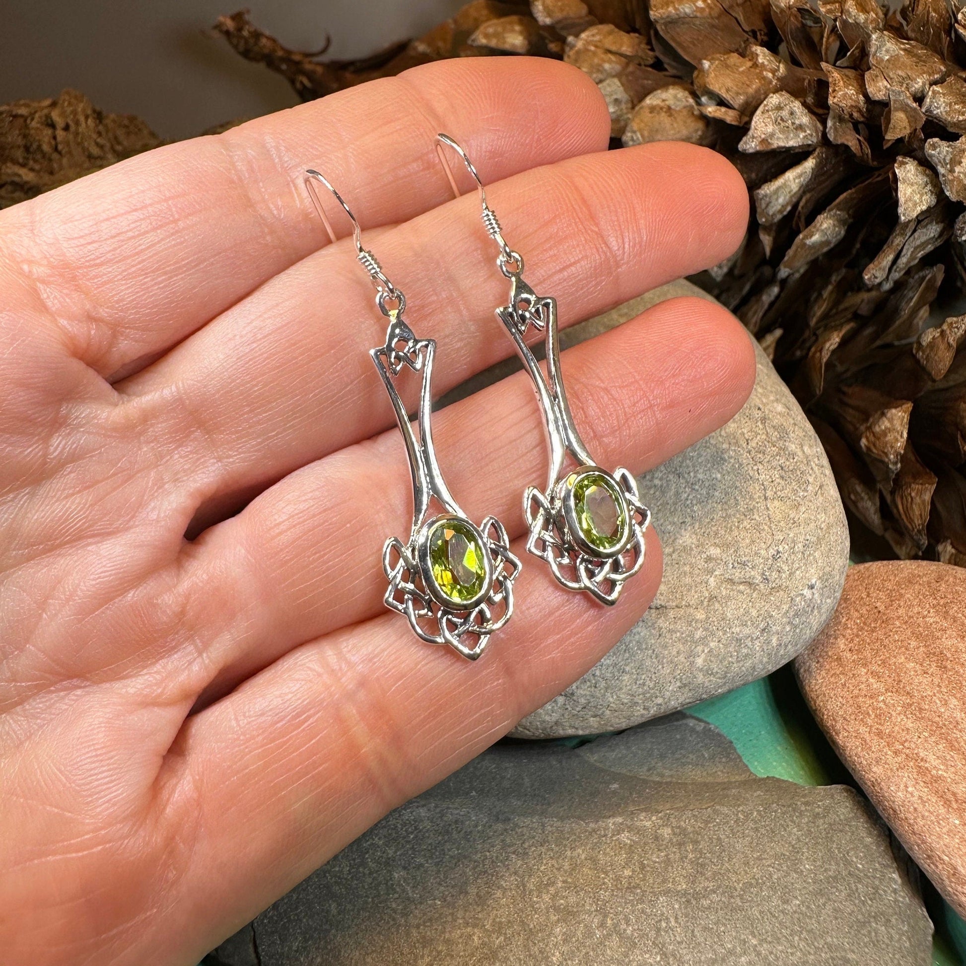 Celtic Knot Earrings, Irish Jewelry, Celtic Jewelry, Mom Gift, Anniversary Gift, Scotland Jewelry, Wife Gift, Love Knot Jewelry, Sister Gift