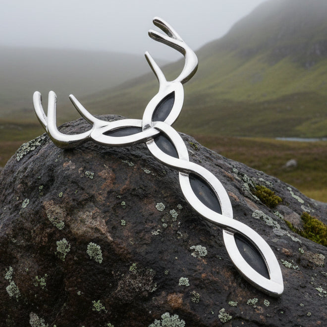 Stag Kilt Pin, Celtic Jewelry, Scottish Kilt Brooch, Tartan Pin, Celtic Groom Gift, Best Man Gift, Bagpiper Gift, Scotland Jewelry