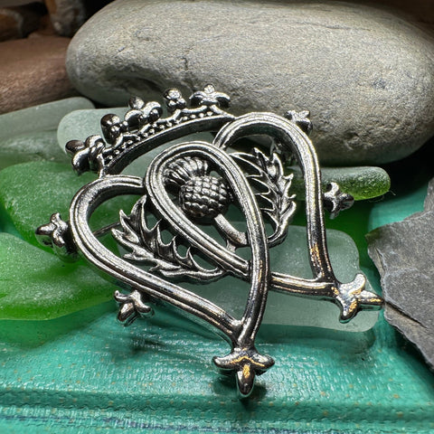 Load image into Gallery viewer, Luckenbooth Brooch, Scotland Jewelry, Bridal Pin, Mom Gift, Friendship Gift, Sister, Girlfriend Gift, Anniversary Gift, Scottish Bride Pin
