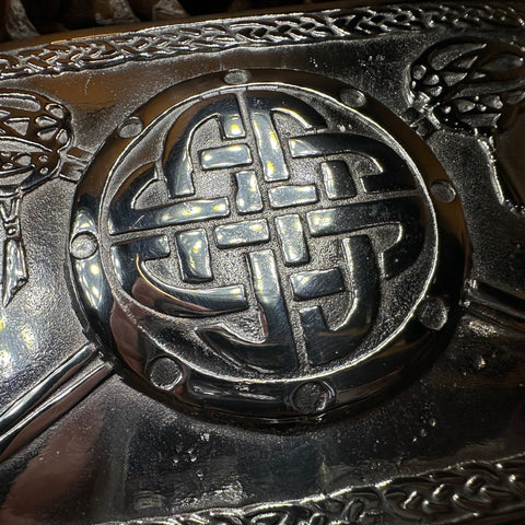 Load image into Gallery viewer, Celtic Kilt Belt Buckle, Scottish Belt Buckle, Pewter Buckle, Large Belt Buckle, Men's Celtic Gift, Irish Gift, Celtic Knot Buckle, Bagpiper
