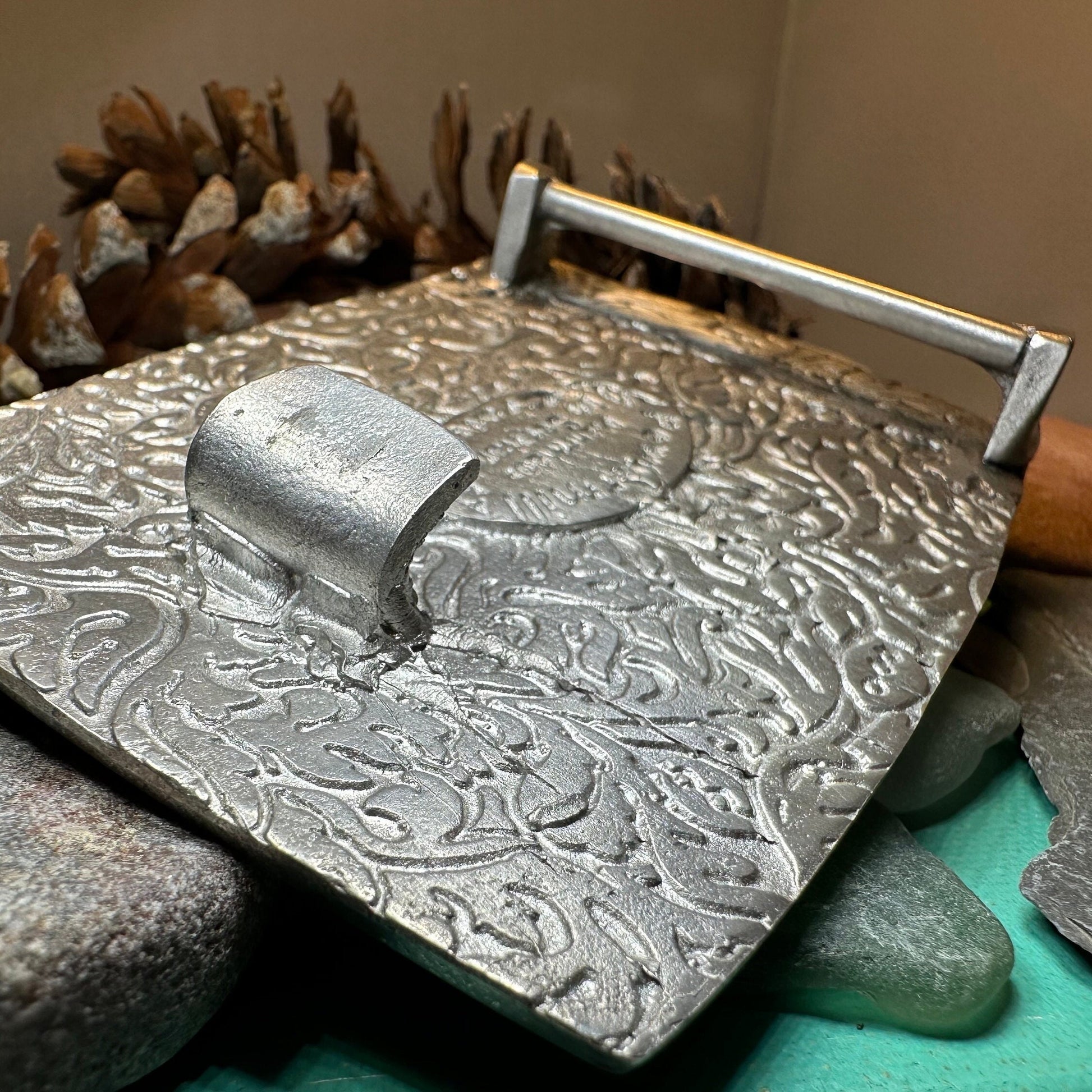 Celtic Kilt Belt Buckle, Scottish Belt Buckle, Pewter Buckle, Large Belt Buckle, Men's Celtic Gift, Irish Gift, Celtic Knot Buckle, Bagpiper