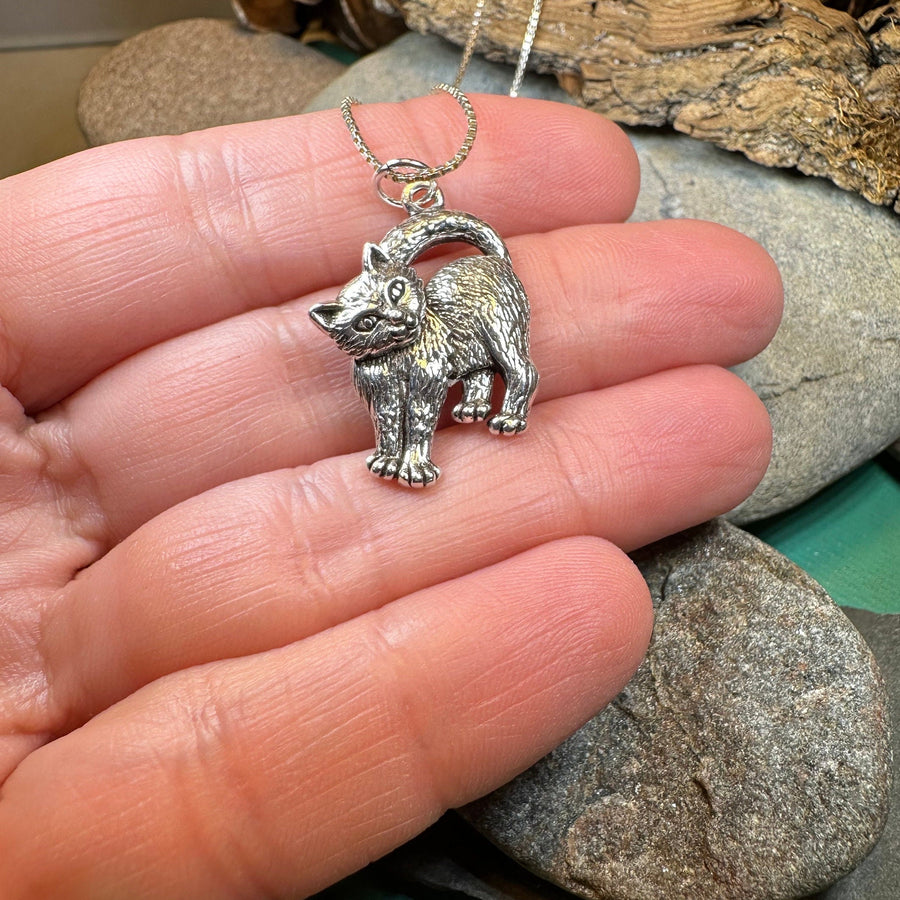 Cat Necklace, Cat Lover Gift, Nature Necklace, Cat Mom, Moveable Cat, Silver Cat Pendant, Best Friend Gift, Gift for Her, Animal Jewelry