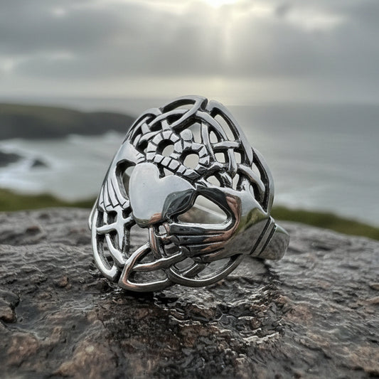Claddagh Ring, Celtic Ring, Irish Jewelry, Celtic Knot Jewelry, Ireland Ring, Irish Dance Gift, Anniversary Gift, Bridal Ring, Statement