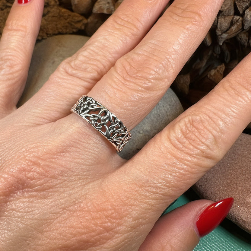 Trinity Knot Ring, Celtic Ring, Promise Ring, Silver Man's Ring, Irish Ring, Irish Dance Gift, Anniversary Gift, Ireland Ring, Silver Band