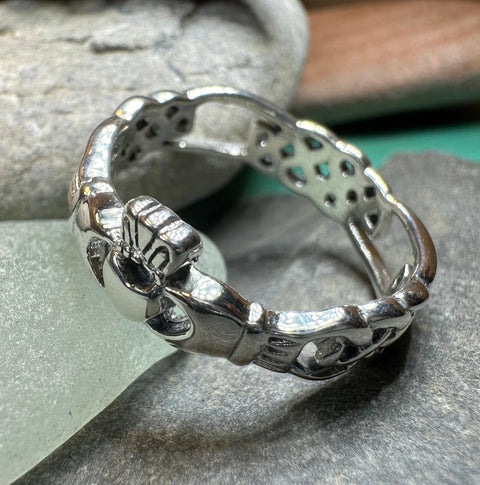 Load image into Gallery viewer, Folklore Irish Claddagh Ring in Sterling Silver
