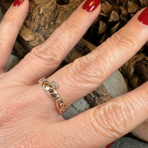Load image into Gallery viewer, Folklore Irish Claddagh Ring in Sterling Silver
