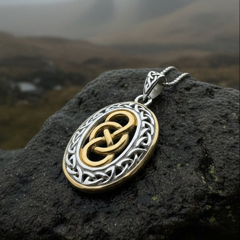Load image into Gallery viewer, Infinity Necklace, Irish Jewelry, Celtic Knot Pendant, Scottish Jewelry, Celtic Jewelry, Anniversary Gift, Scotland Jewelry, Gold Gift

