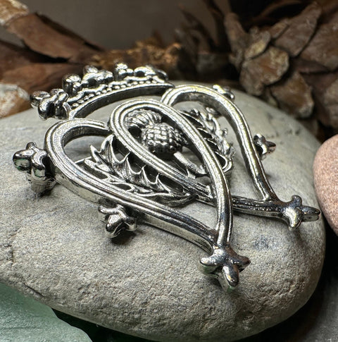 Load image into Gallery viewer, Luckenbooth Brooch, Scotland Jewelry, Bridal Pin, Mom Gift, Friendship Gift, Sister, Girlfriend Gift, Anniversary Gift, Scottish Bride Pin
