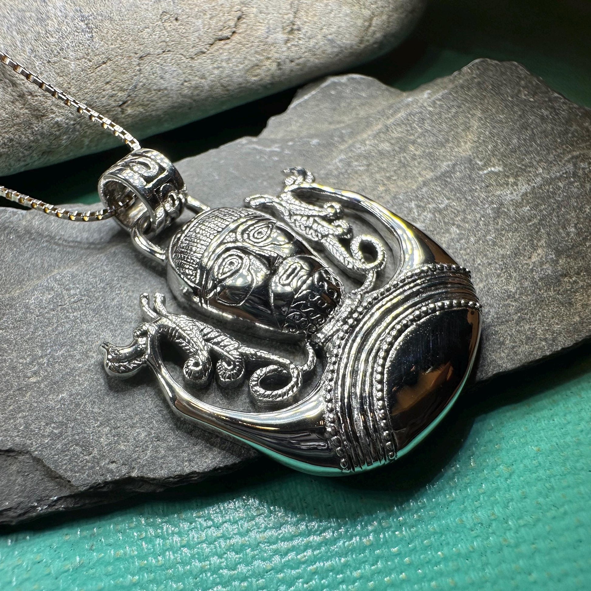 Cernunnos Necklace, Horned God Pendant, Celtic Jewelry, Forest Lover Gift, Pagan Druid Jewelry, Nature Gift, Irish Jewelry, Cernunn, Herne