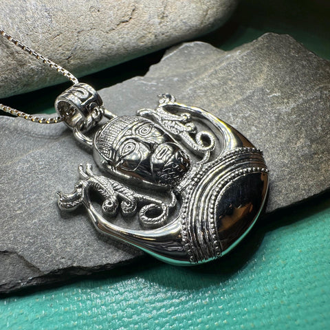 Load image into Gallery viewer, Cernunnos Necklace, Horned God Pendant, Celtic Jewelry, Forest Lover Gift, Pagan Druid Jewelry, Nature Gift, Irish Jewelry, Cernunn, Herne
