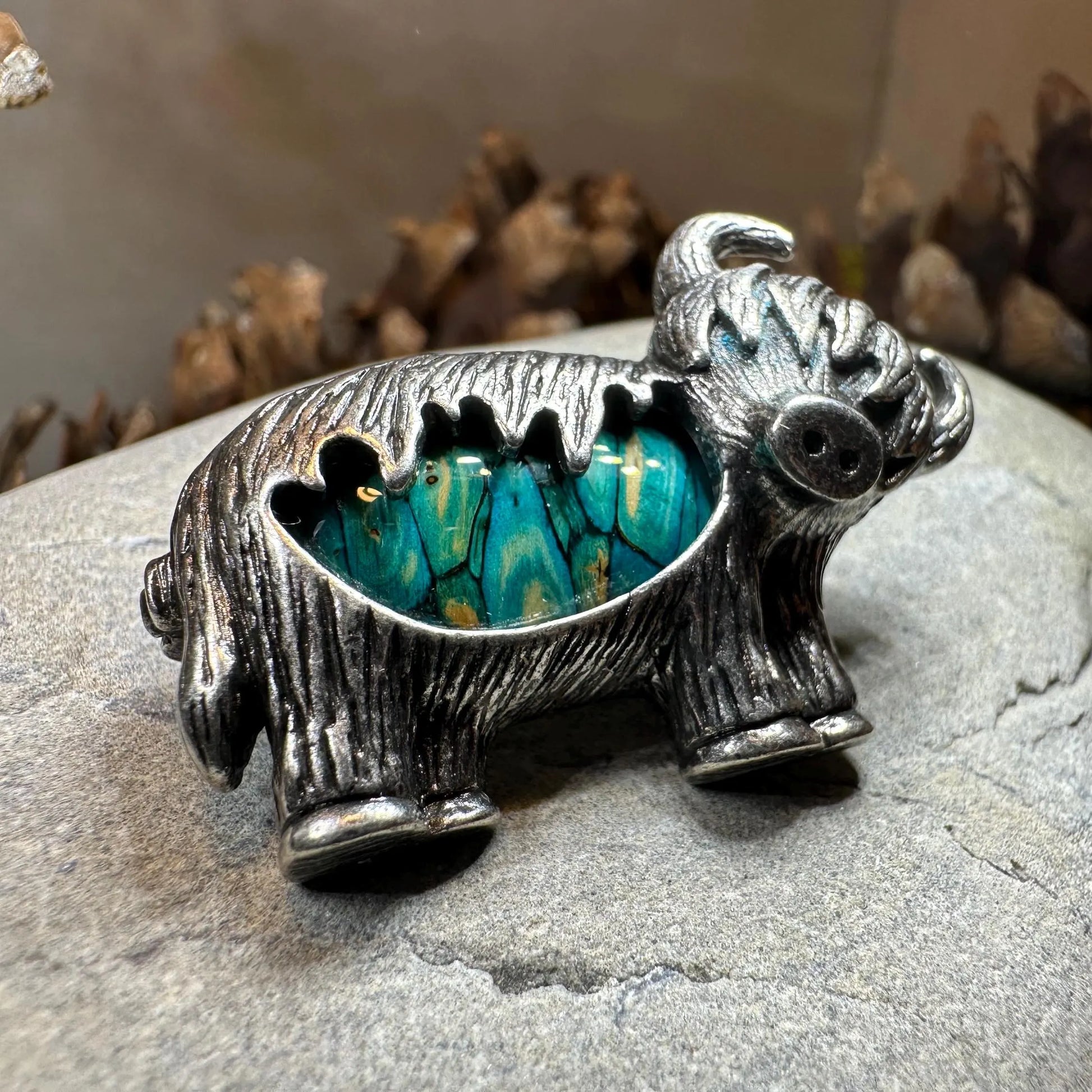 Heathergems Highland Cow Brooch - Handmade in Scotland — view 19