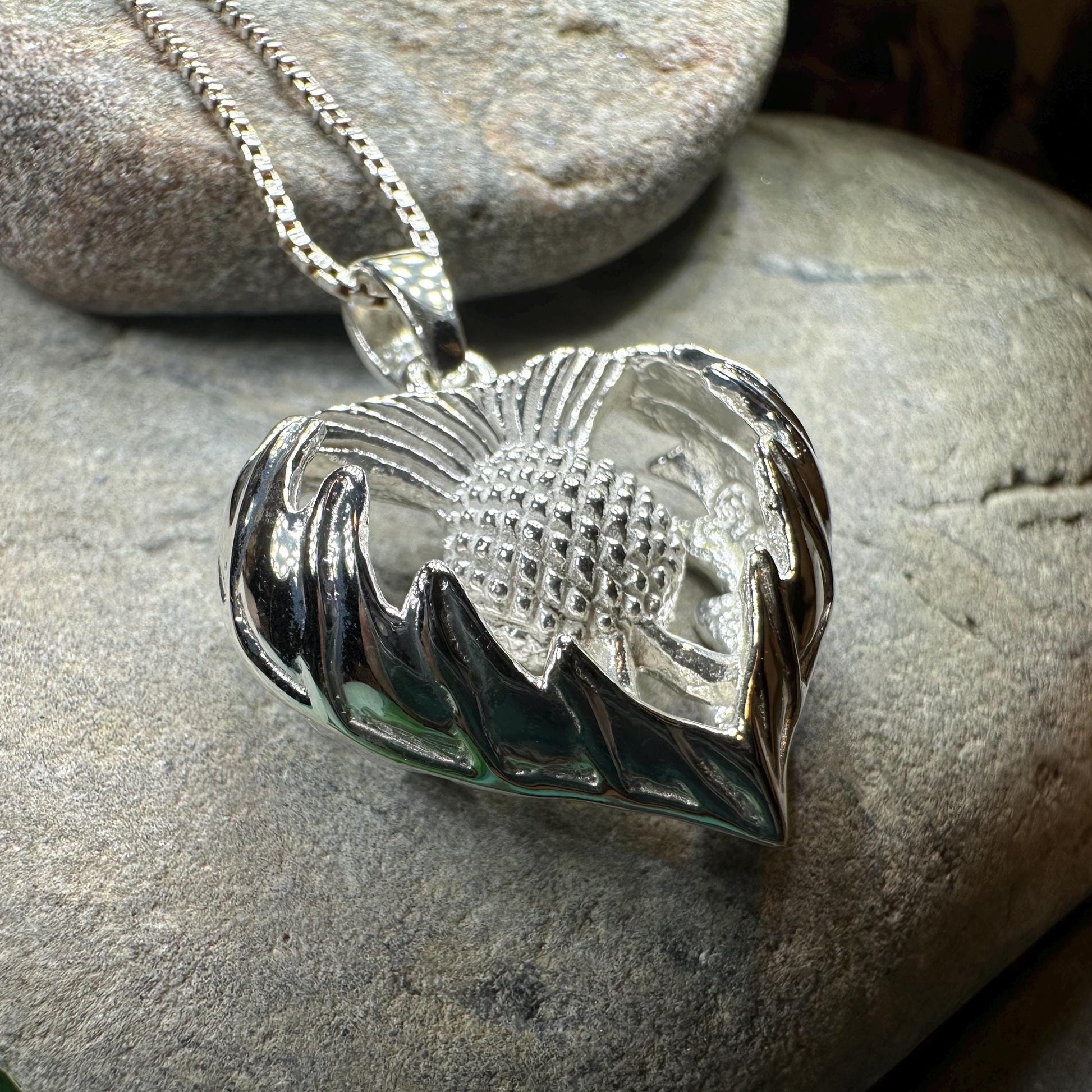 Thistle Necklace, Scottish Pendant, Silver Scotland Jewelry, Outlander Jewelry, Wife Gift, Friendship Gift, Nature Jewelry, Anniversary Gift
