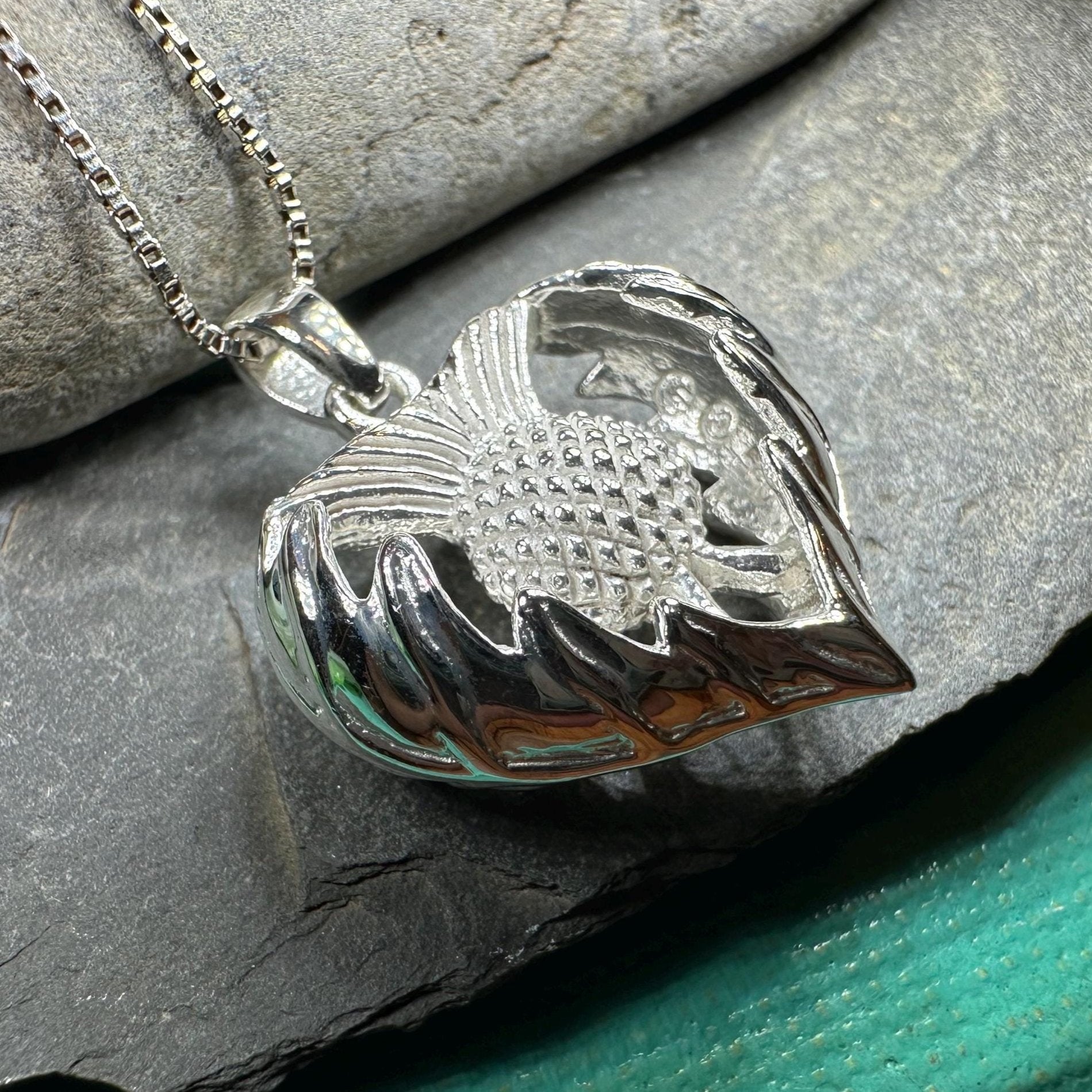 Thistle Necklace, Scottish Pendant, Silver Scotland Jewelry, Outlander Jewelry, Wife Gift, Friendship Gift, Nature Jewelry, Anniversary Gift